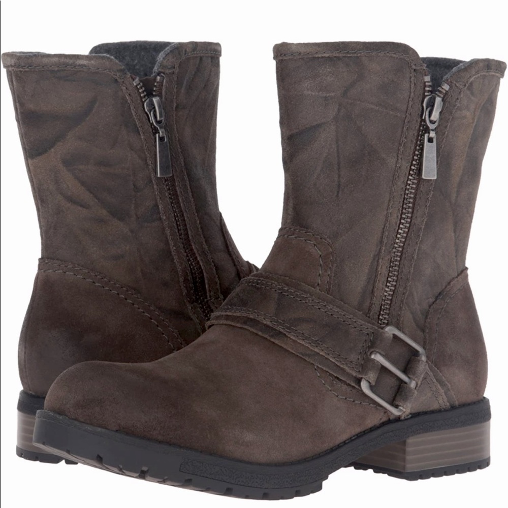 🥾Clark Boots!